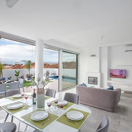 Βίλα Olive Gold, Luxury And Brand New 2bdr With Private Pool Πρωταράς