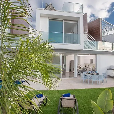 Villa Nataly Aq Ol24 Protaras