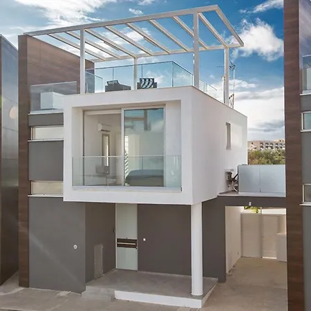 Olive Gold, Luxury And Brand New 2bdr With Private Pool فيلة *