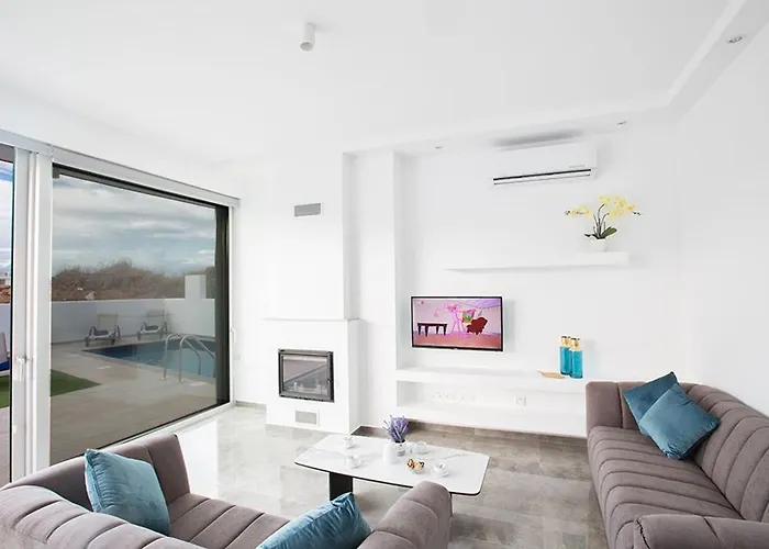 Olive Gold, Luxury And Brand New 2bdr With Private Pool Villa